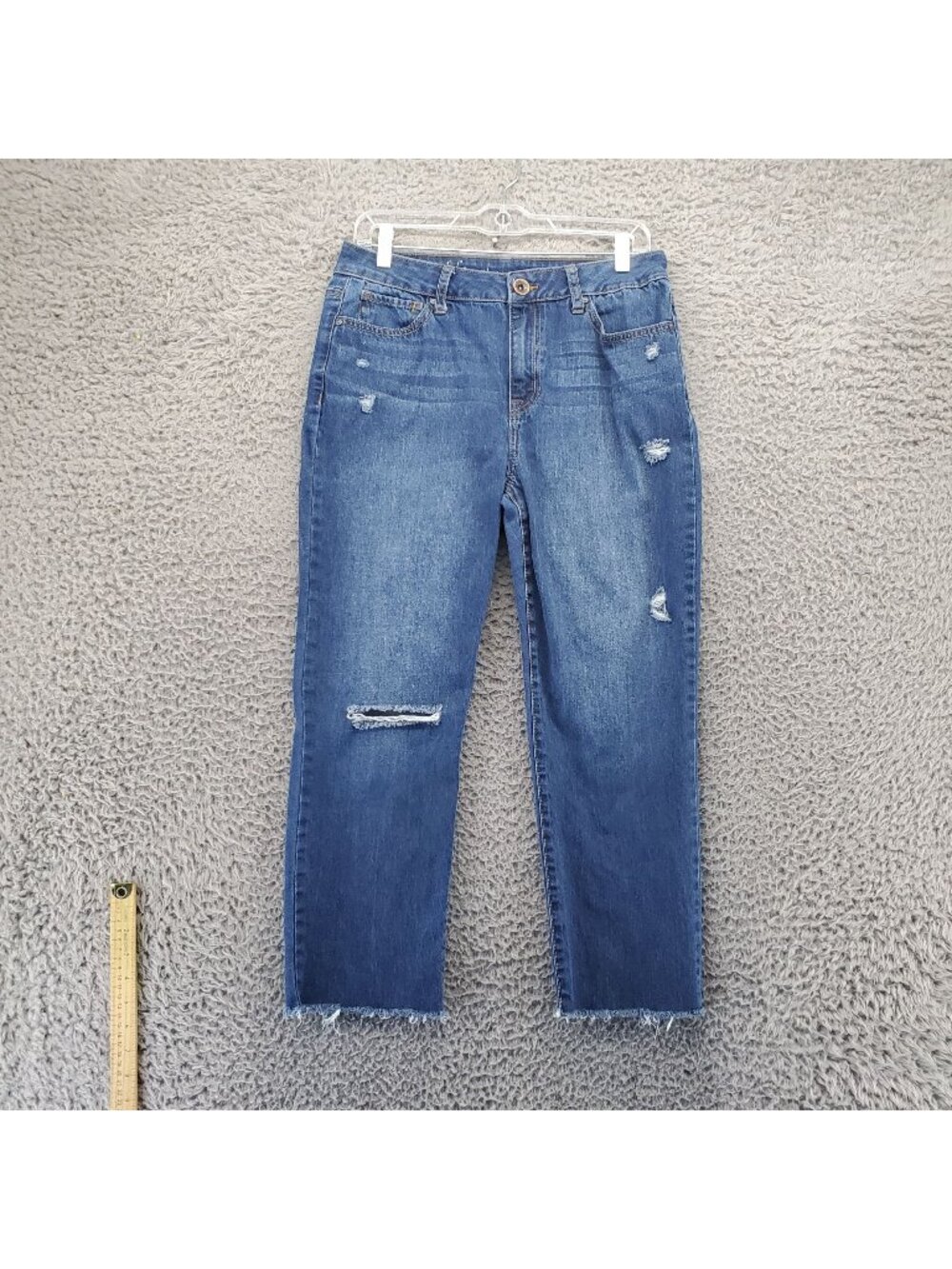 Natural Reflections Jeans Womens 6 Blue Distressed Stretch Denim Cropped *Read*